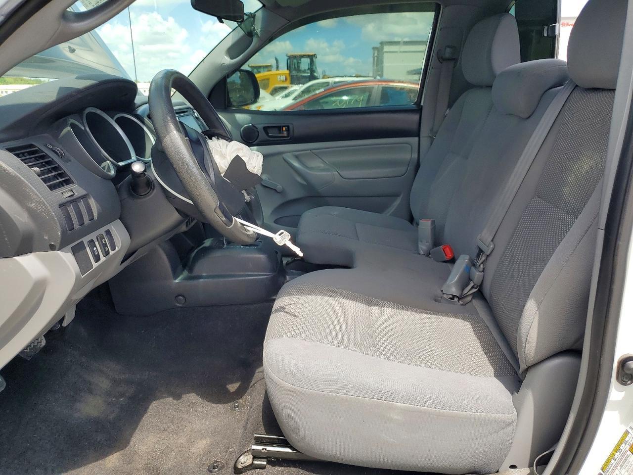 2014 Toyota Tacoma Base - Фото 7