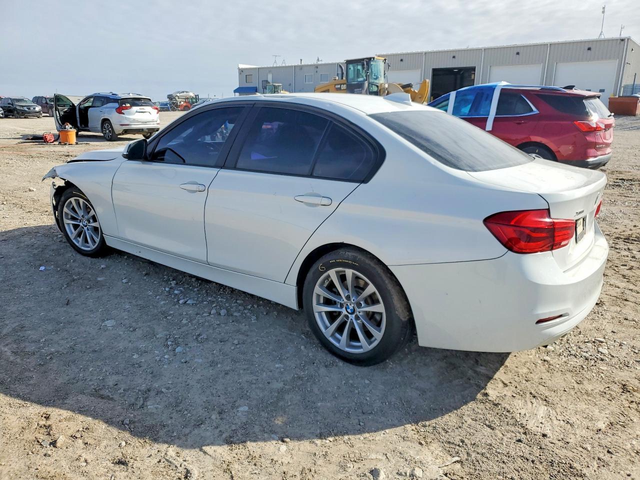 2016 BMW 320 Xi - Image 2