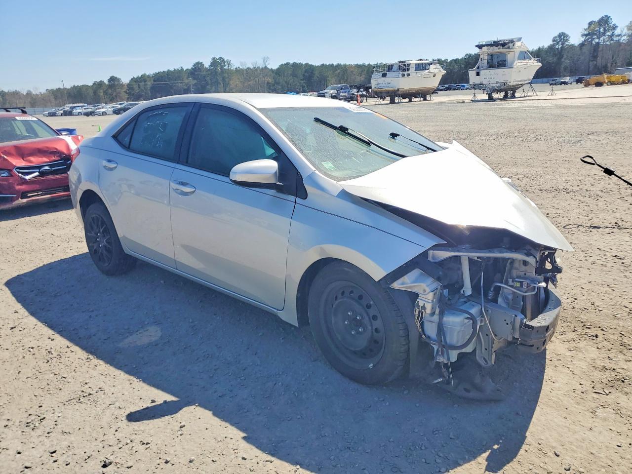 2015 Toyota Corolla Le - Image 4