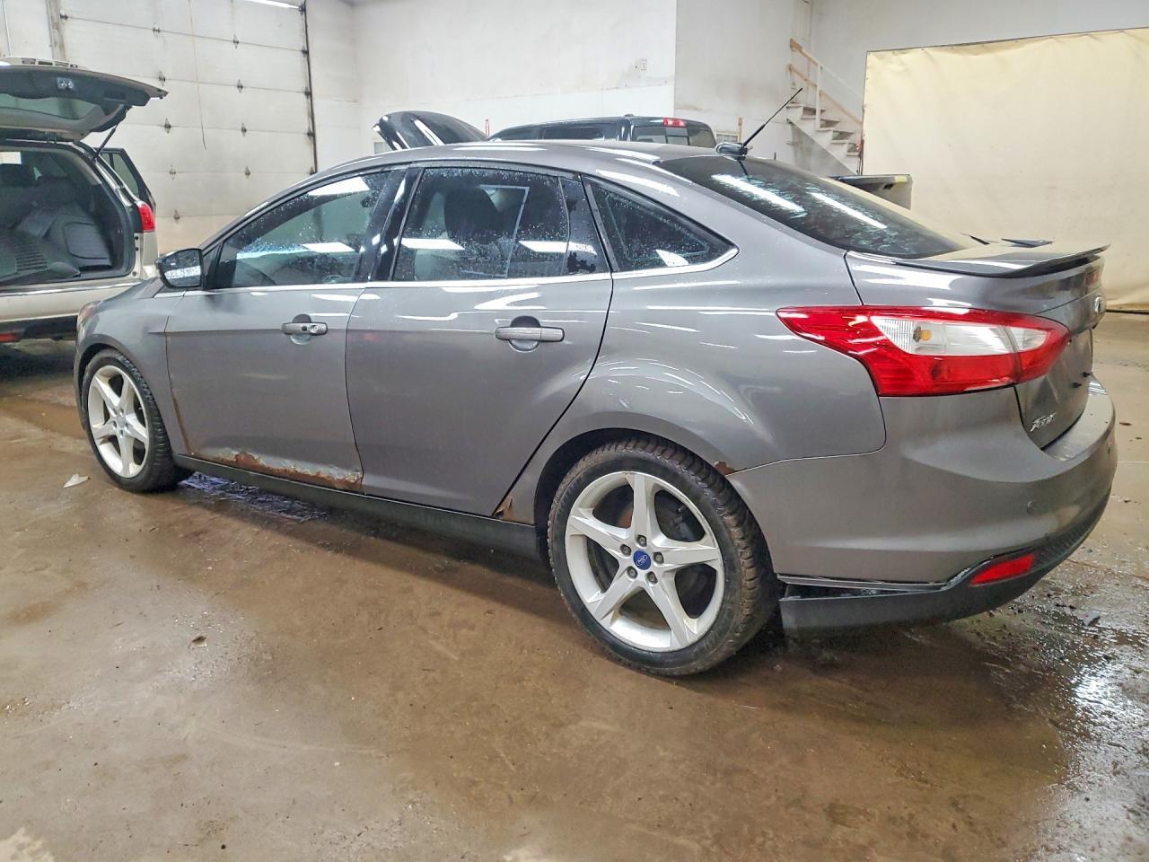 2012 Ford Focus Titanium - Фото 2