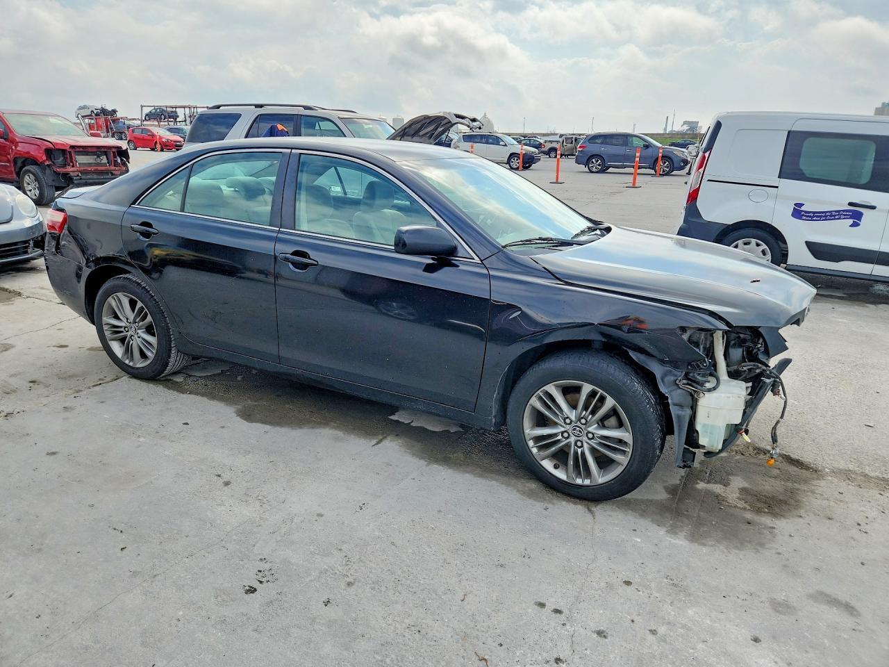2008 Toyota Camry Le - Image 4