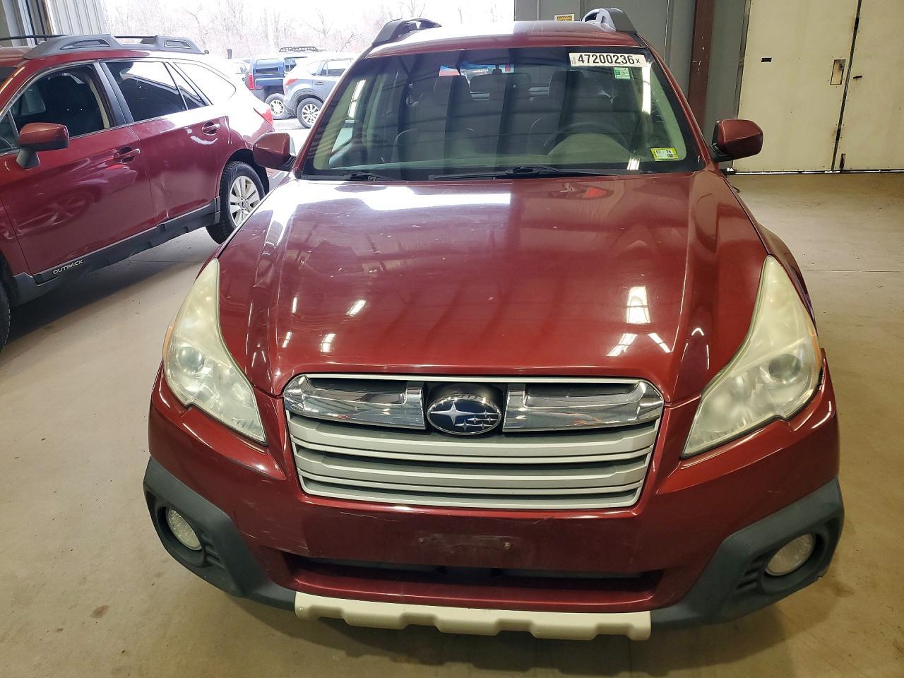 2013 Subaru Outback 2.5I Limited - Image 5