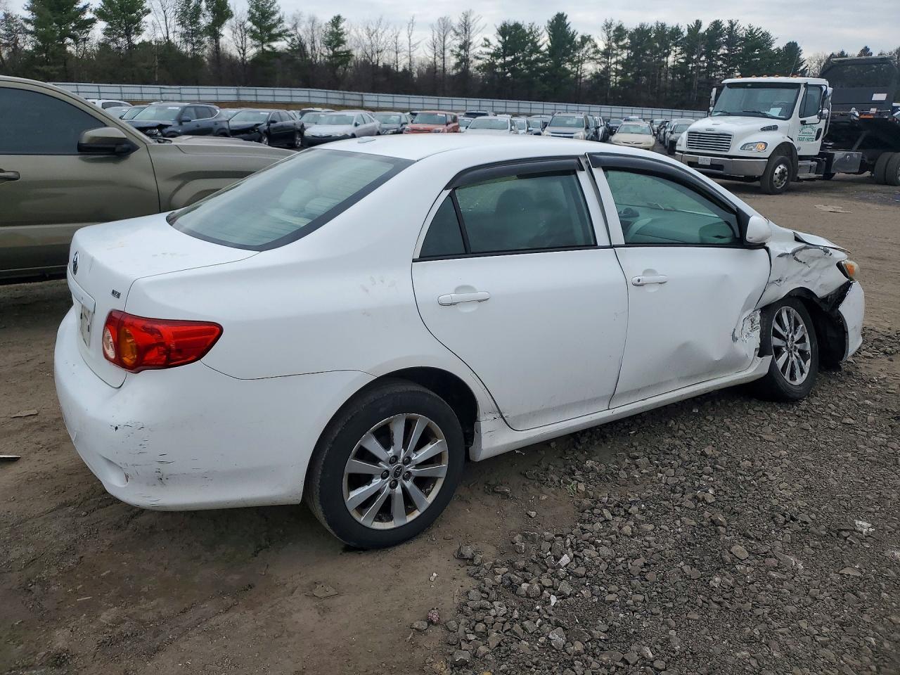 2009 Toyota Corolla Le - Фото 3