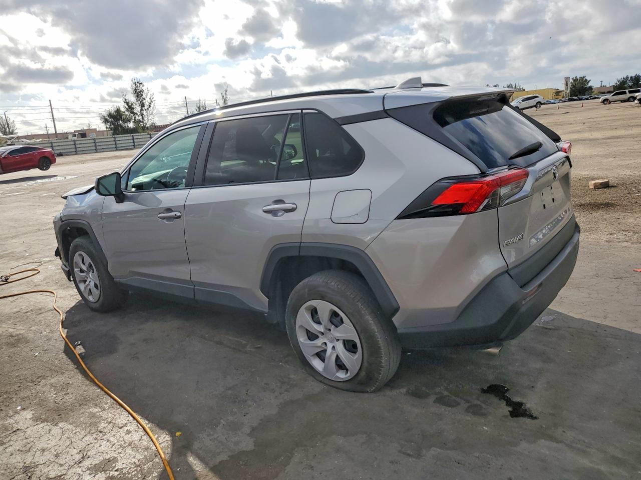 2020 Toyota Rav4 Le - Image 2