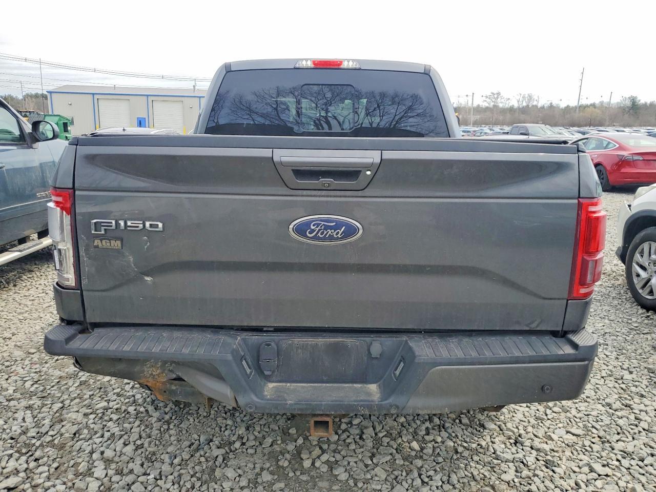 2015 Ford F150 Supercrew - Image 6