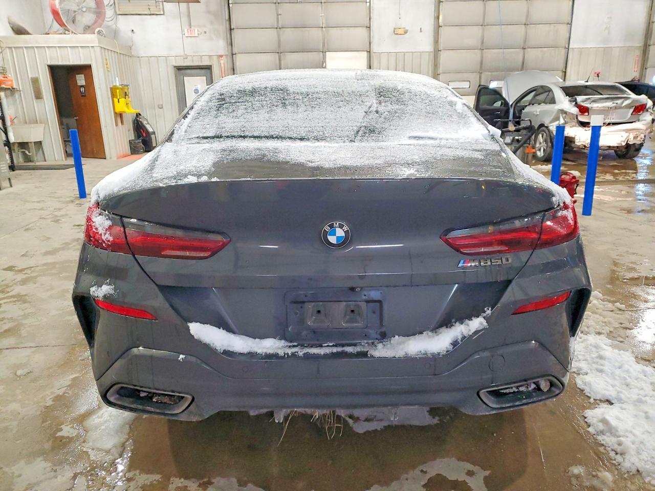 2020 BMW M850Xi - Фото 6