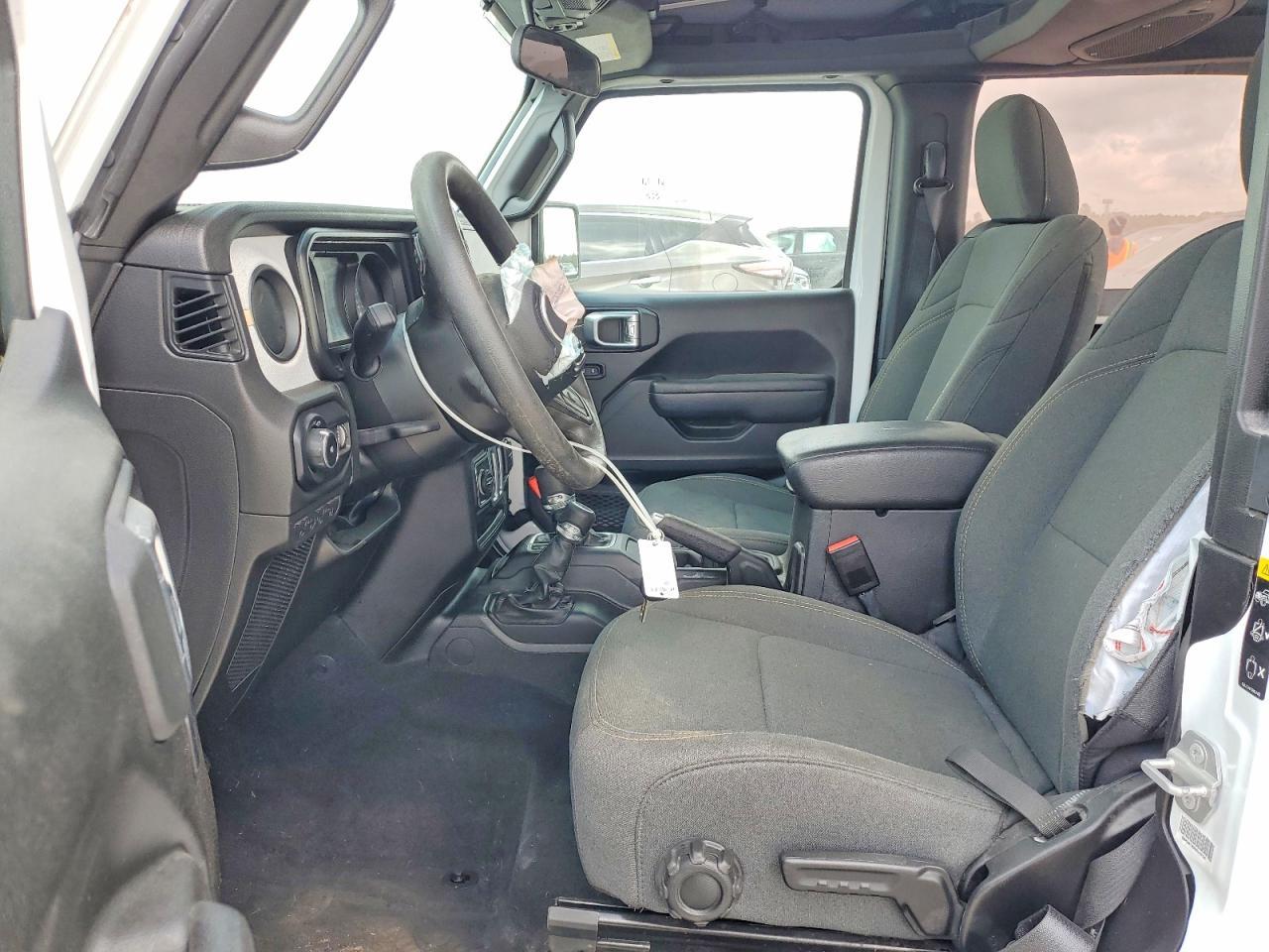 2025 Jeep Wrangler Sport - Фото 7