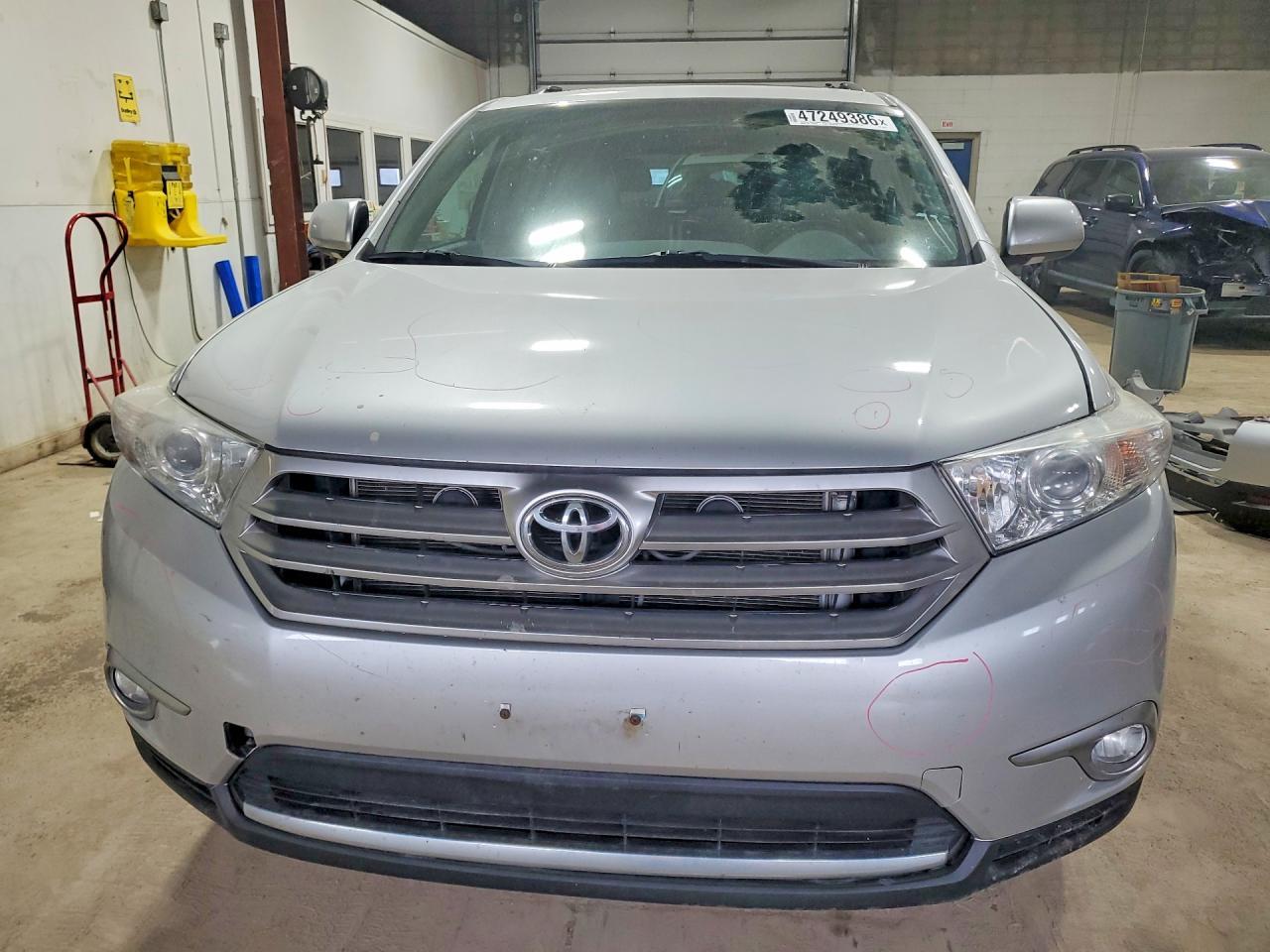 2012 Toyota Highlander Limited - Image 5