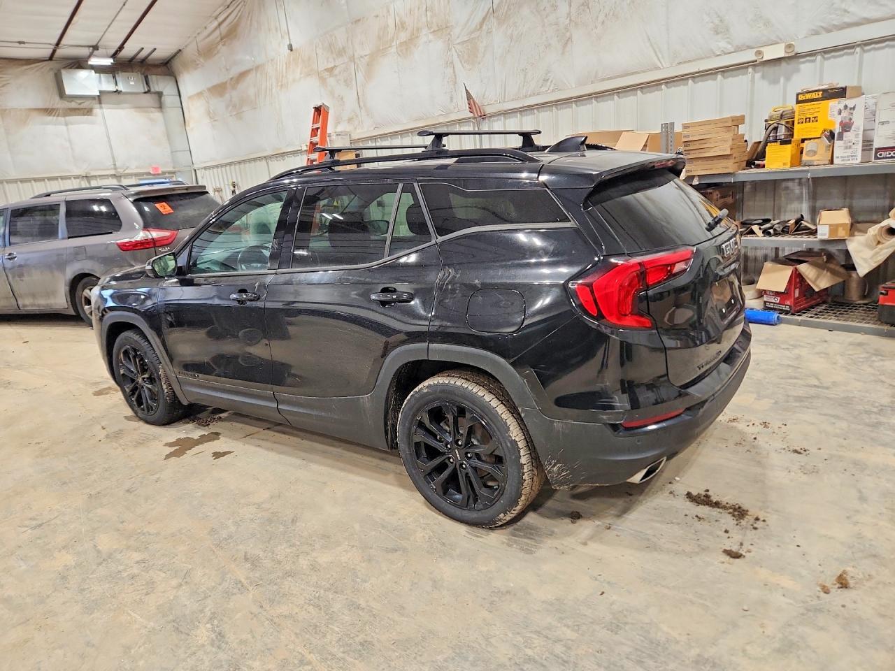 2019 GMC Terrain Slt - Фото 2
