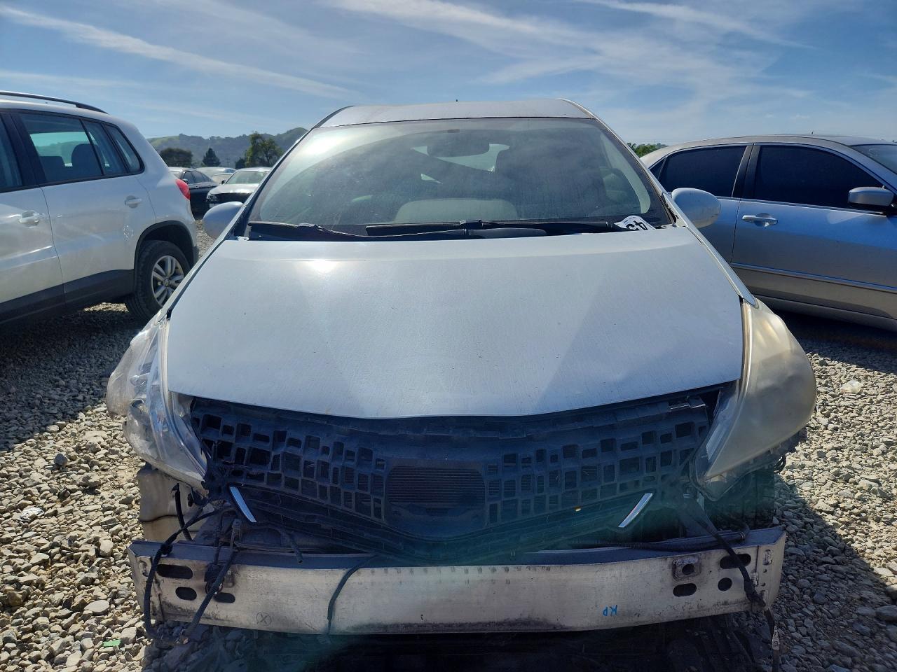 2013 Toyota Prius V Five - Image 5