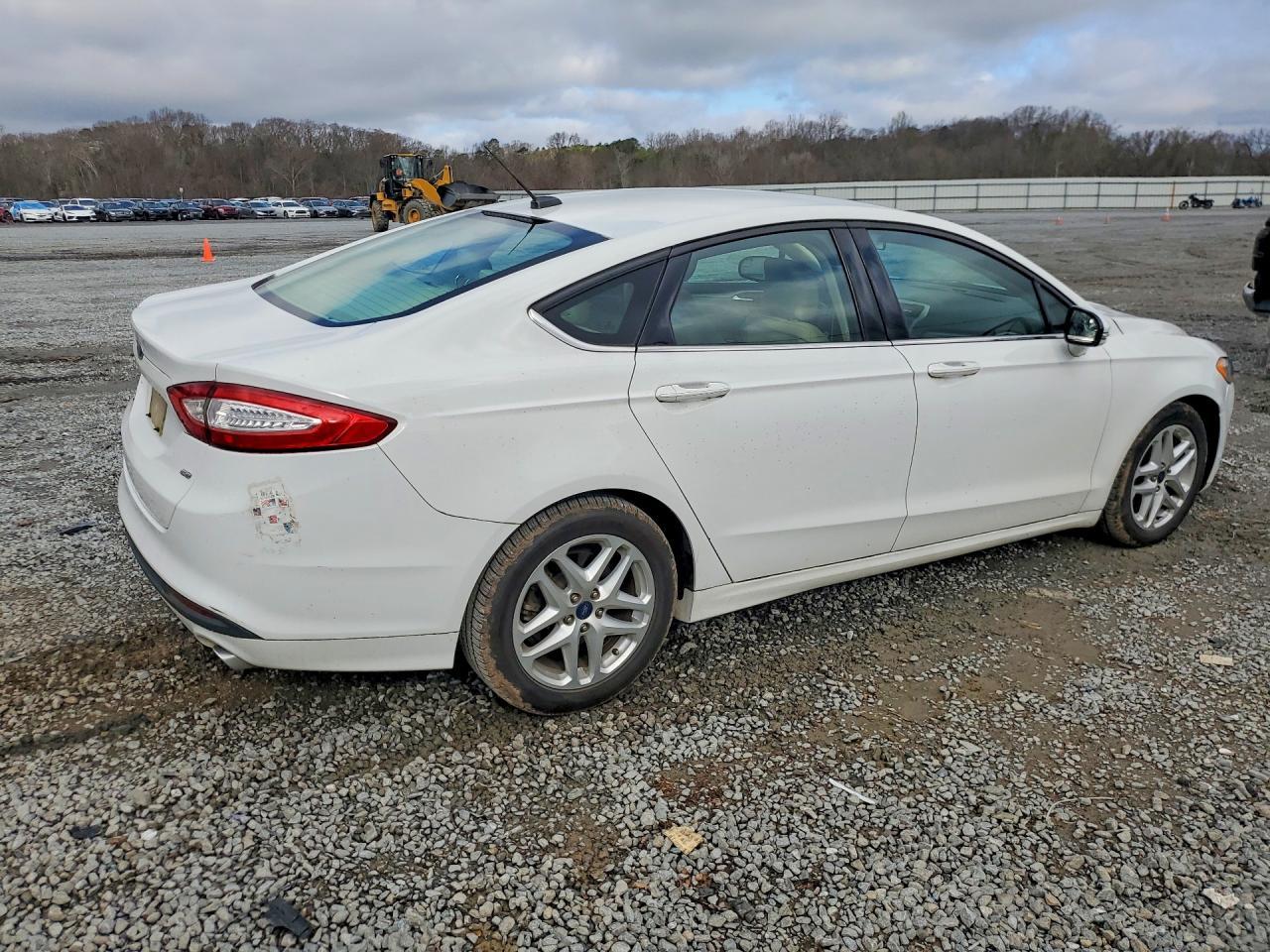 2015 Ford Fusion Se - Фото 3