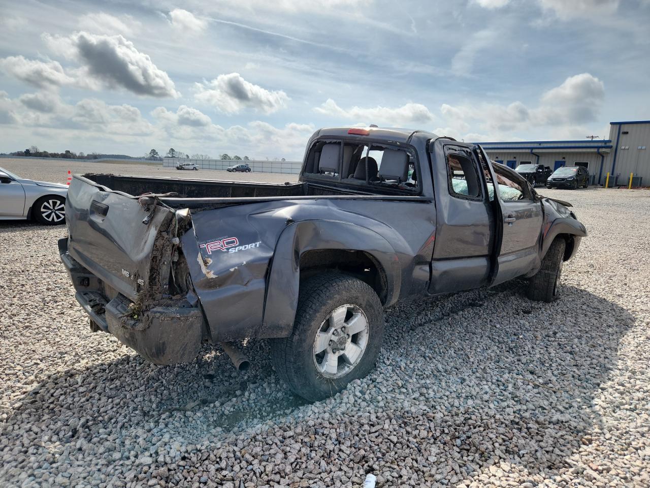 2010 Toyota Tacoma V6 - Фото 3