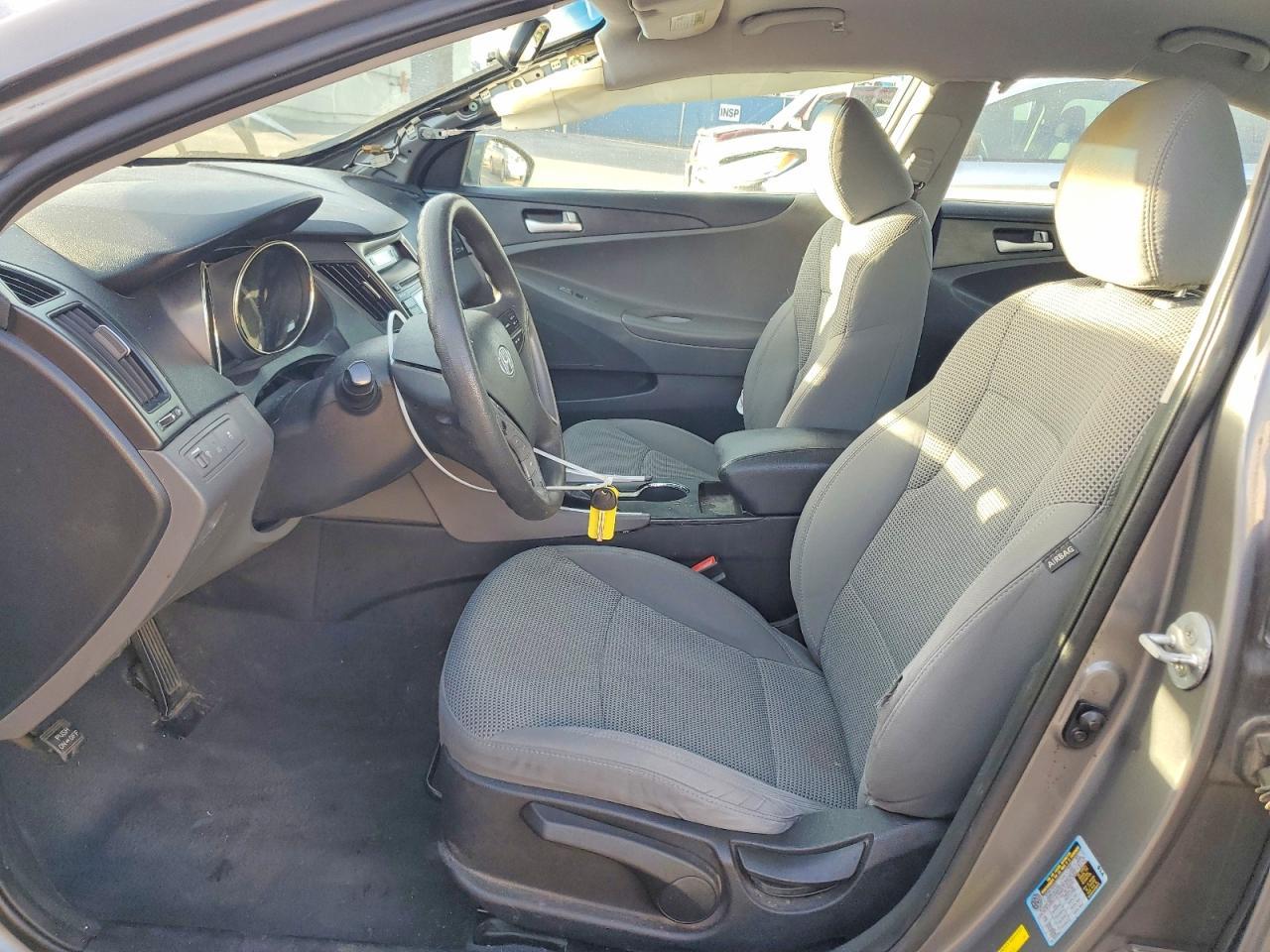 2013 Hyundai Sonata Gls - Image 7