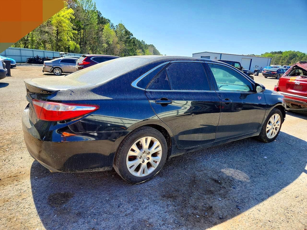 2015 Toyota Camry Se - Фото 3