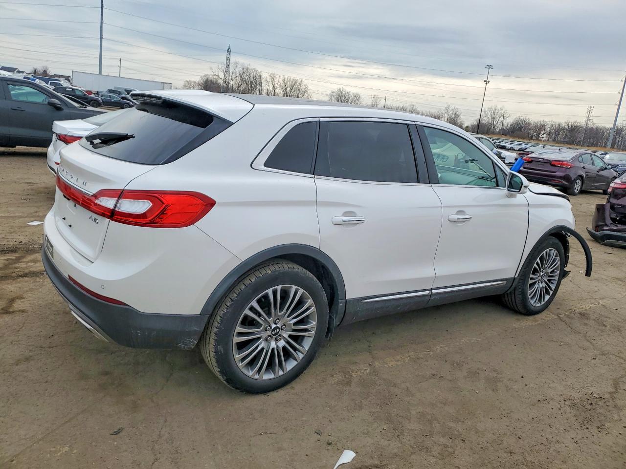 2018 Lincoln Mkx Reserve - Image 3