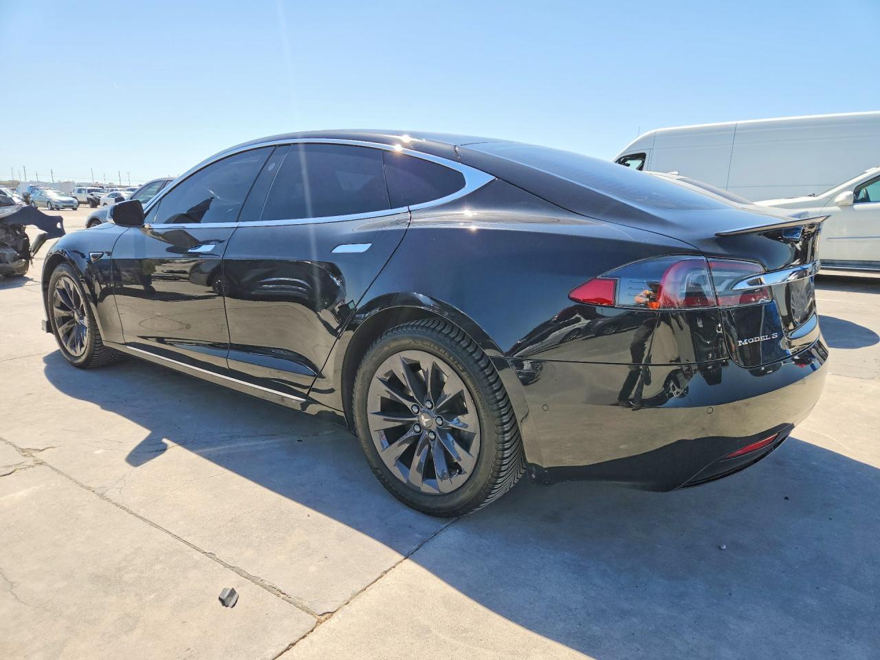 2018 Tesla Model S - Фото 2
