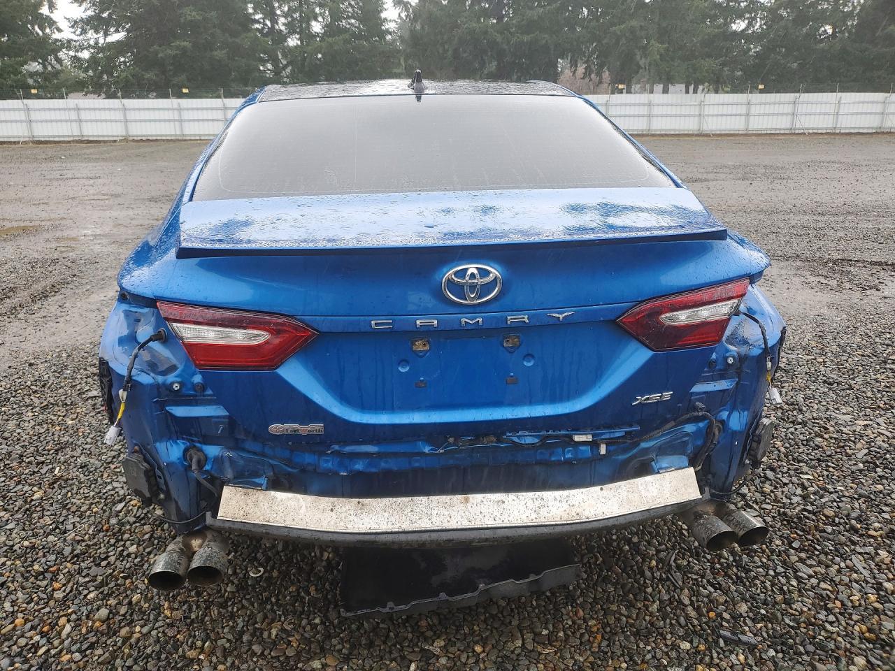 2018 Toyota Camry Xse V6 - Image 6