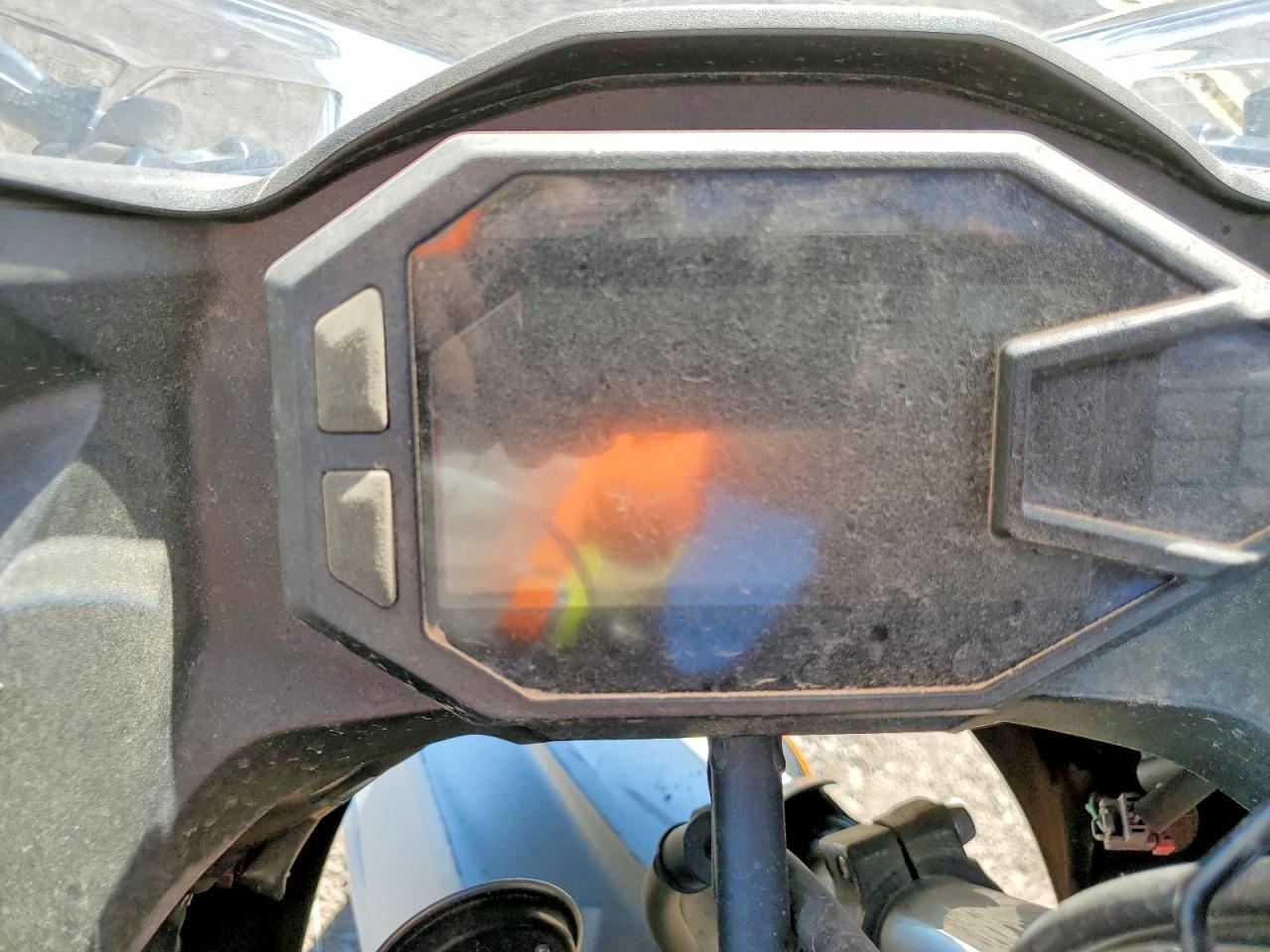 2025 Kawasaki Ex500 H - Фото 7