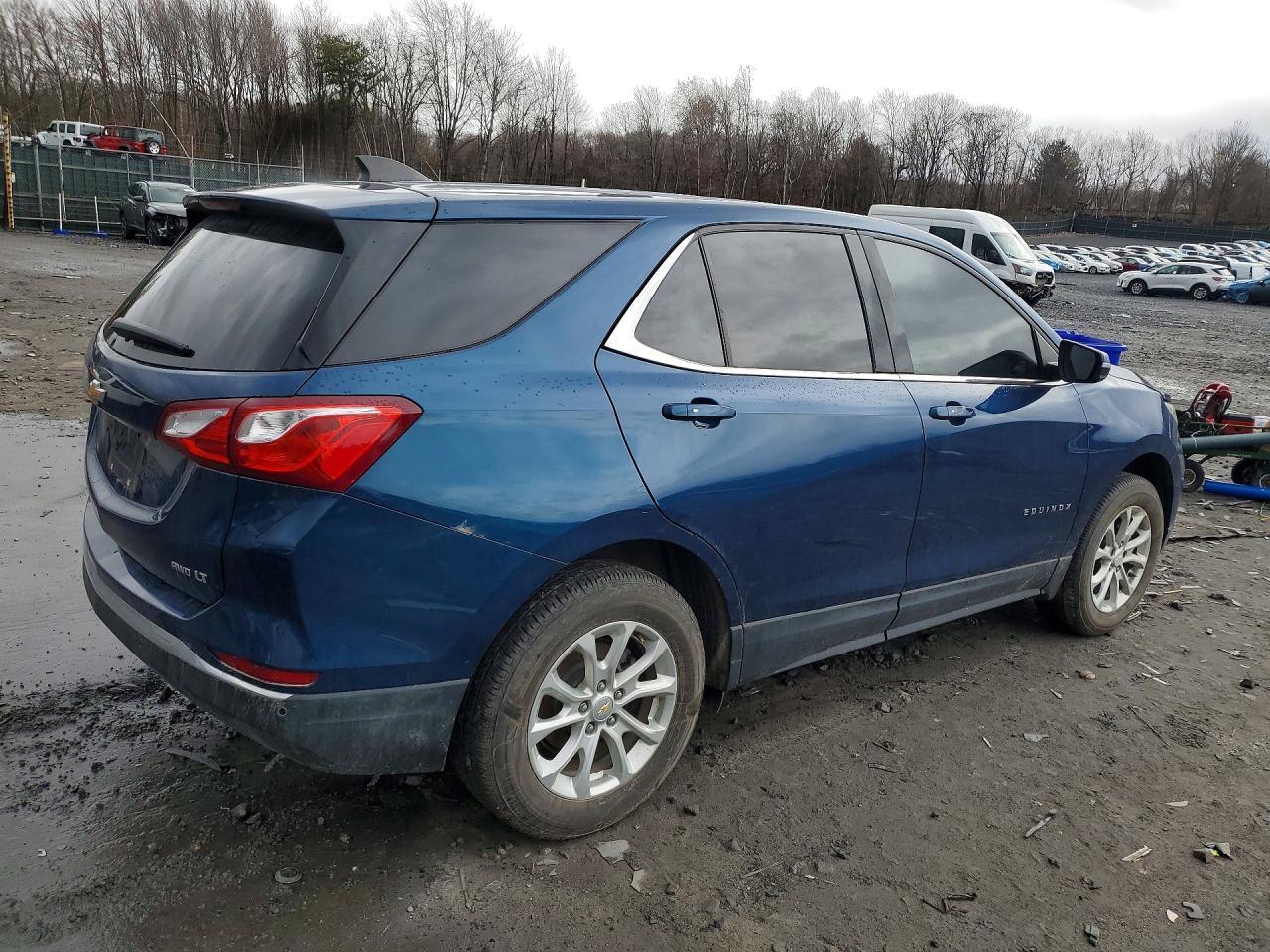 2019 Chevrolet Equinox Lt - Image 3