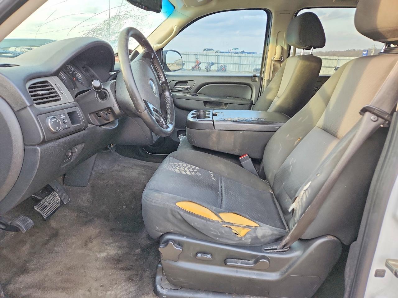 2010 Chevrolet Avalanche Ls - Фото 7