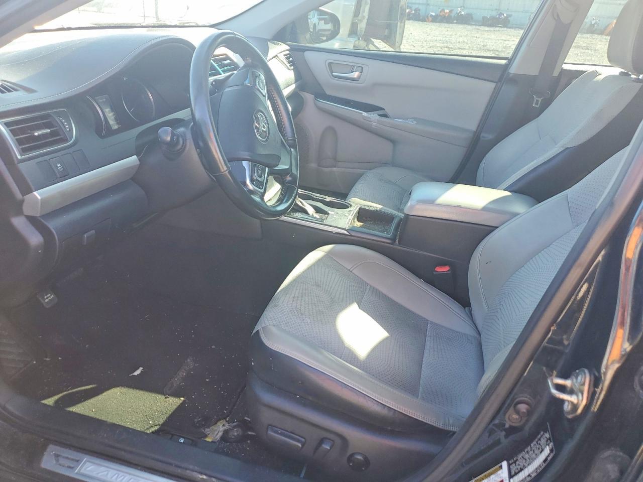 2017 Toyota Camry Se - Image 7