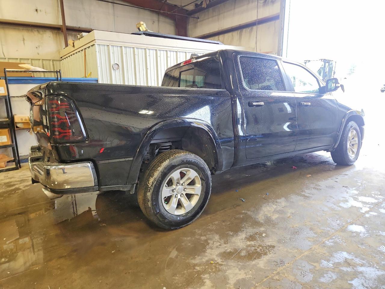 2022 Ram 1500 Laramie - Image 3