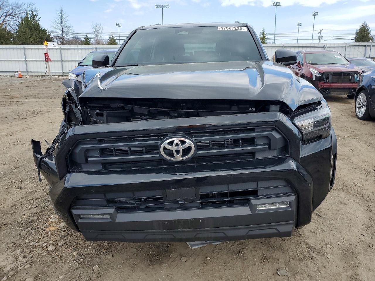2025 Toyota 4Runner Sr5 - Image 5