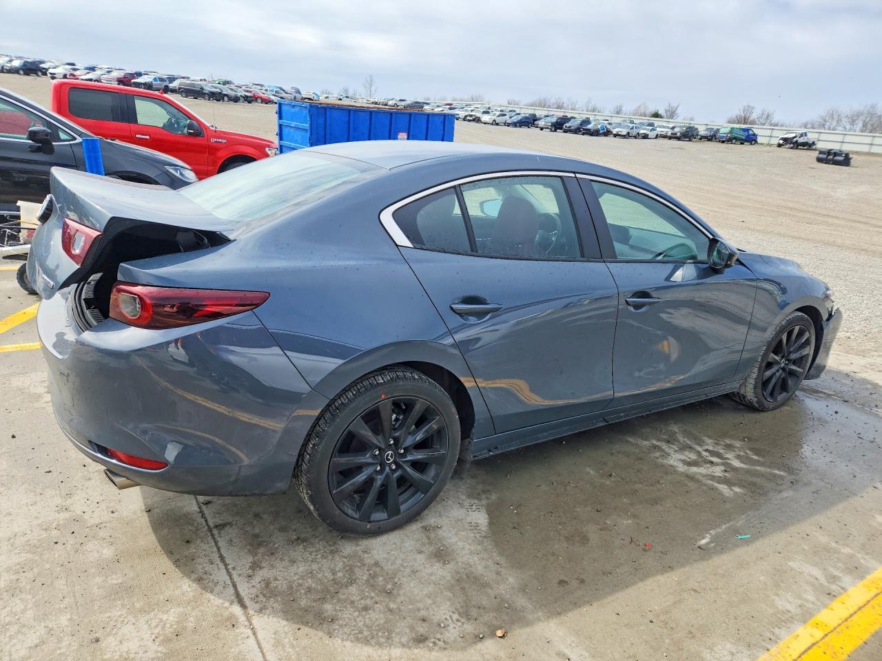2024 Mazda 3 Preferred - Фото 3