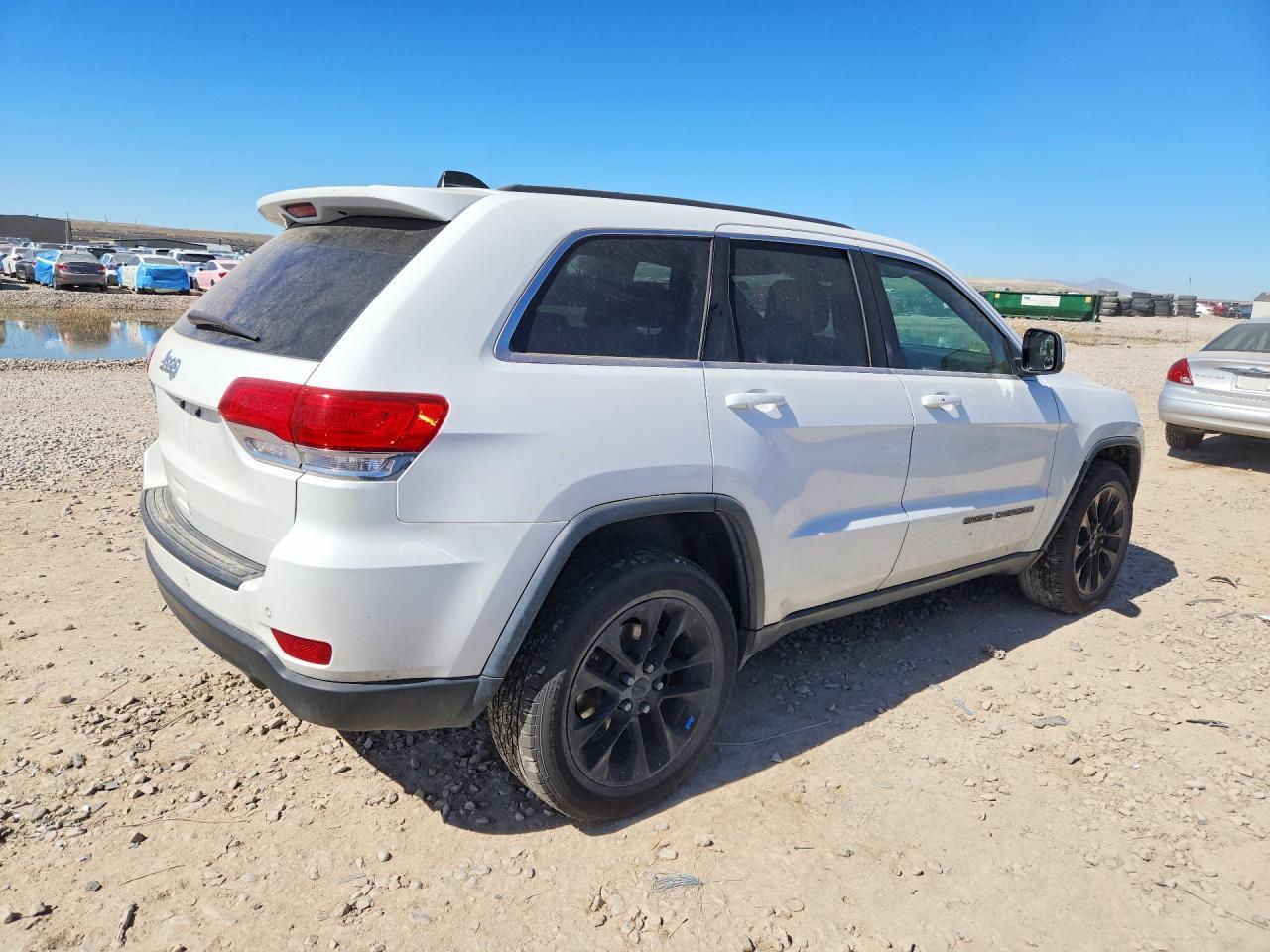 2017 Jeep Grand Cherokee Laredo - Фото 3