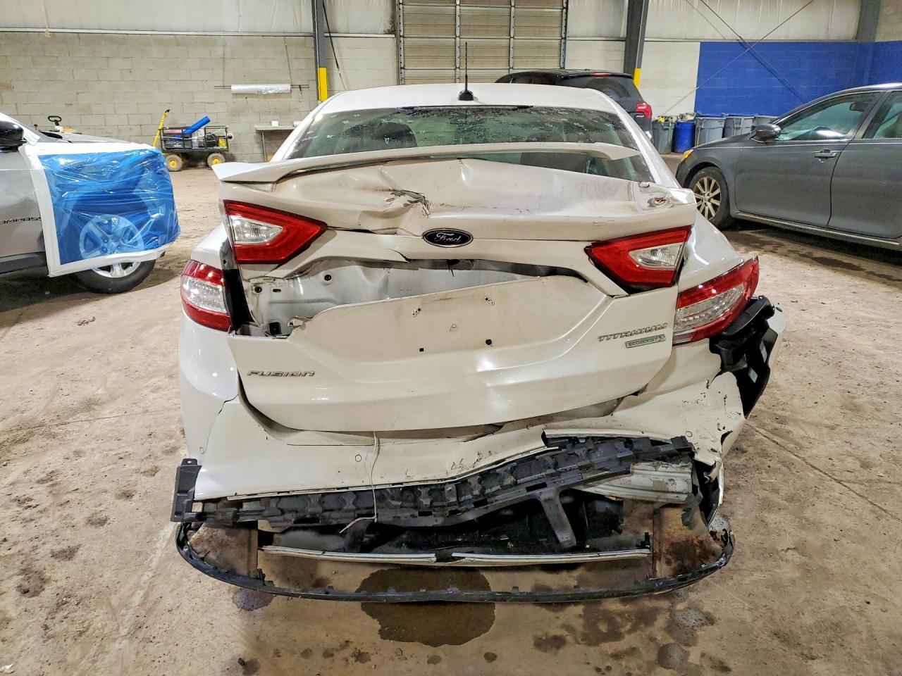 2014 Ford Fusion Titanium - Image 6