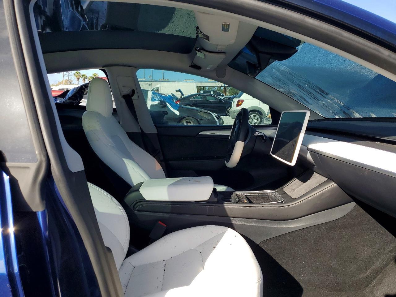 2023 Tesla Model Y - Фото 7