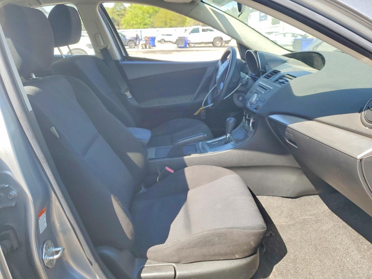 2011 Mazda 3 I - Фото 7