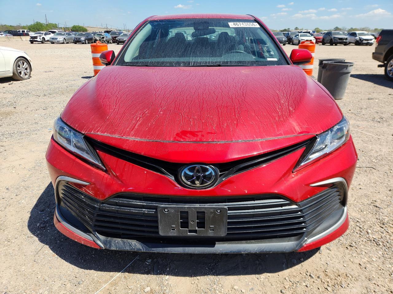 2024 Toyota Camry Le - Image 5
