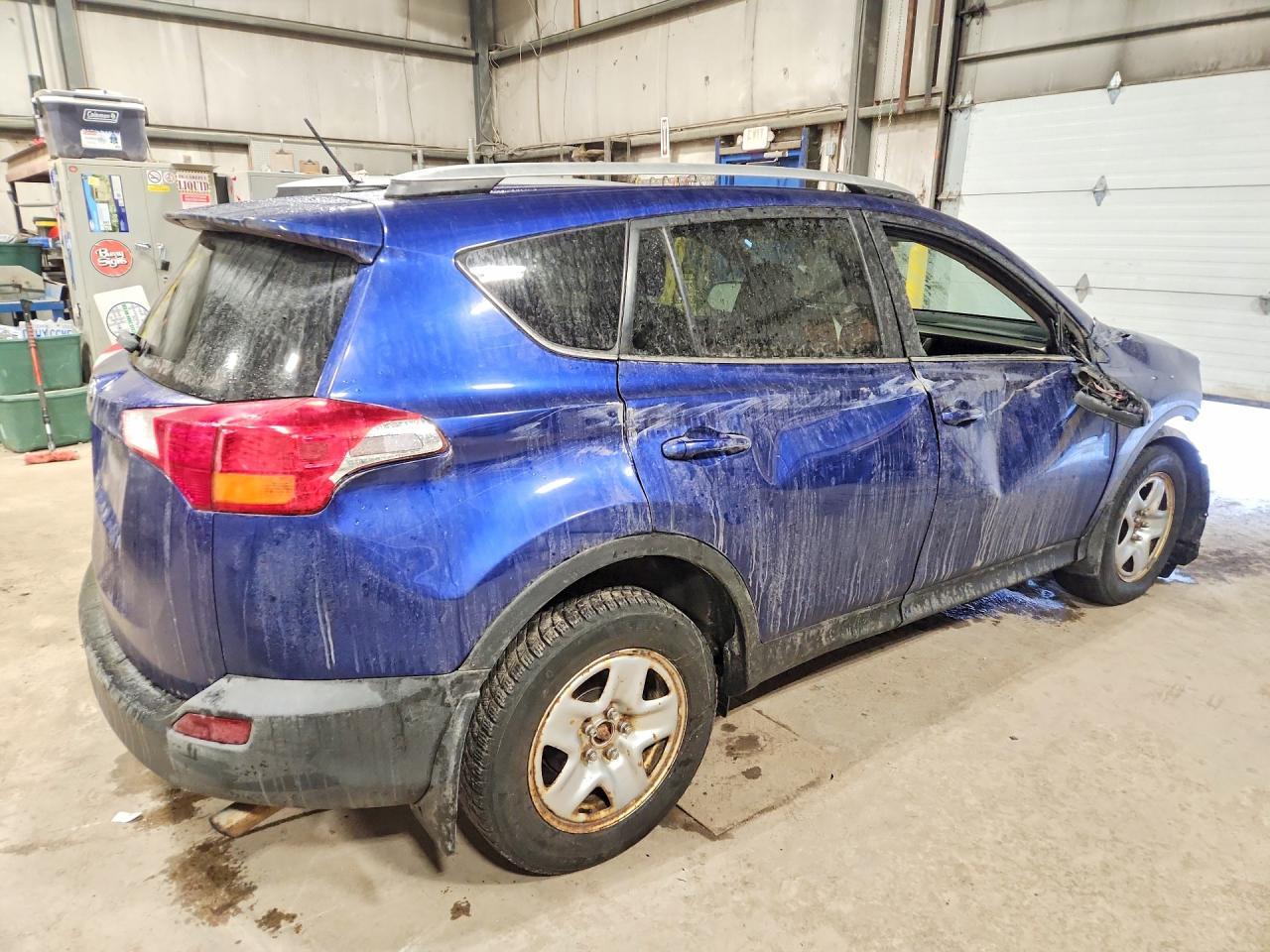 2015 Toyota Rav4 Xle 4Dr Awd - Фото 3