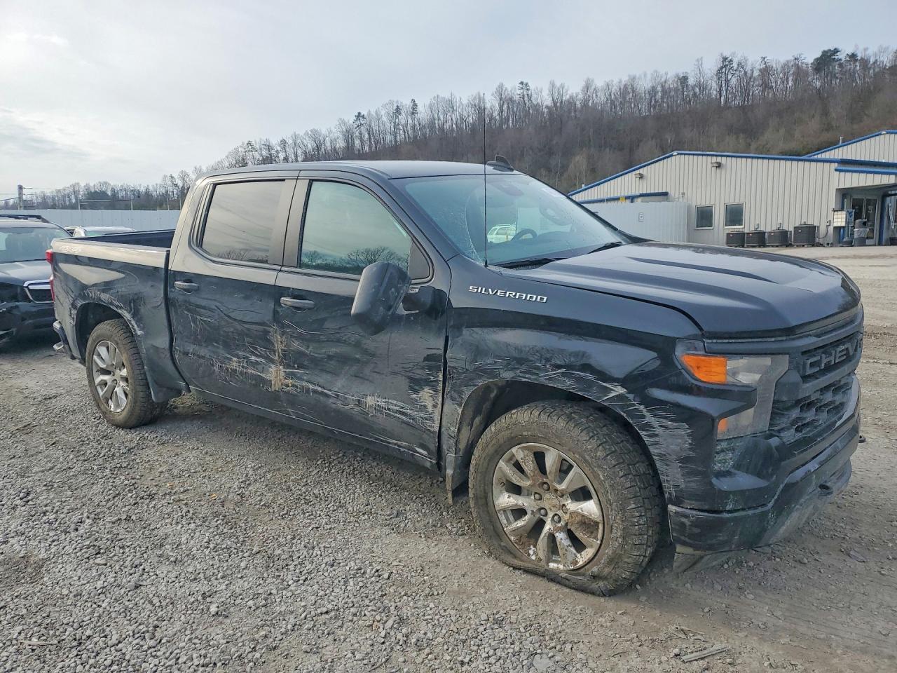 2024 Chevrolet Silverado K1500 Custom - Image 4