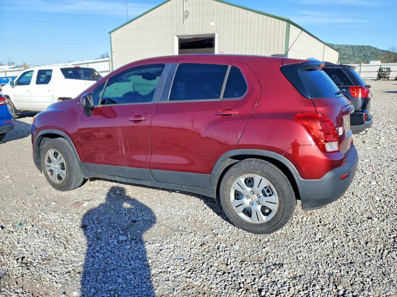 2016 Chevrolet Trax Ls - Фото 2