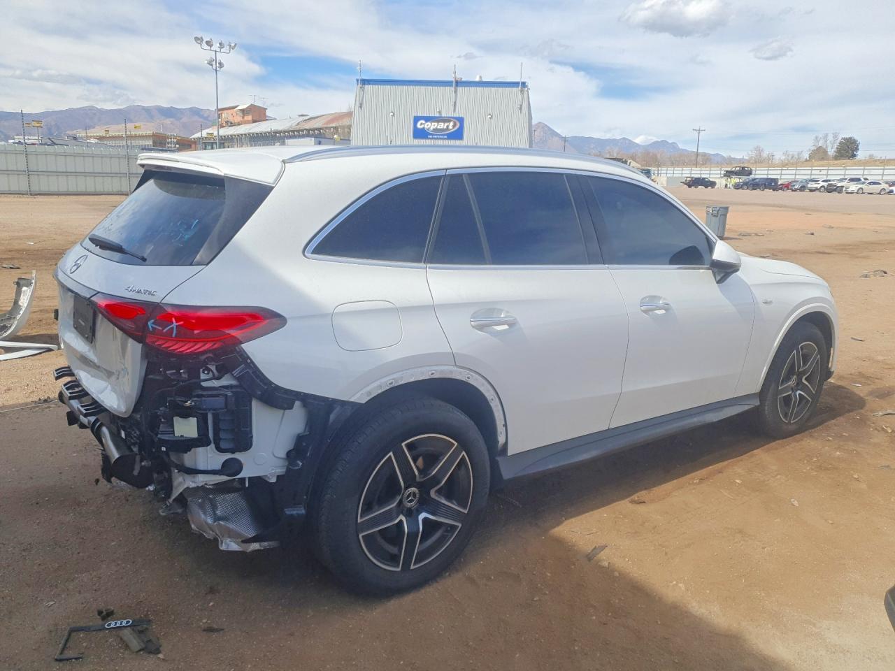 2025 Mercedes-Benz Glc 350E - Фото 3