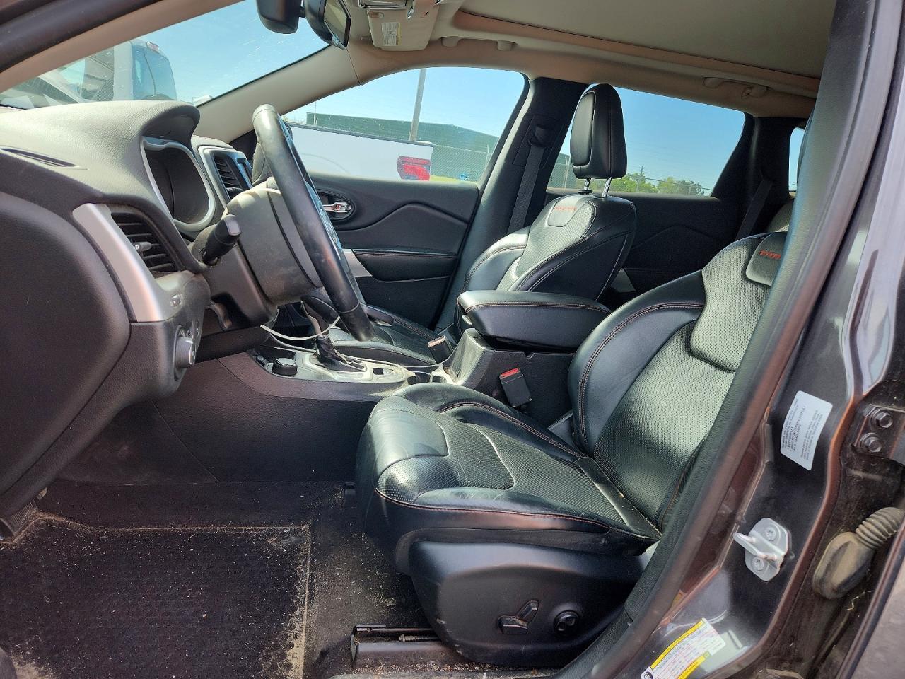 2017 Jeep Cherokee Trailhawk - Фото 7