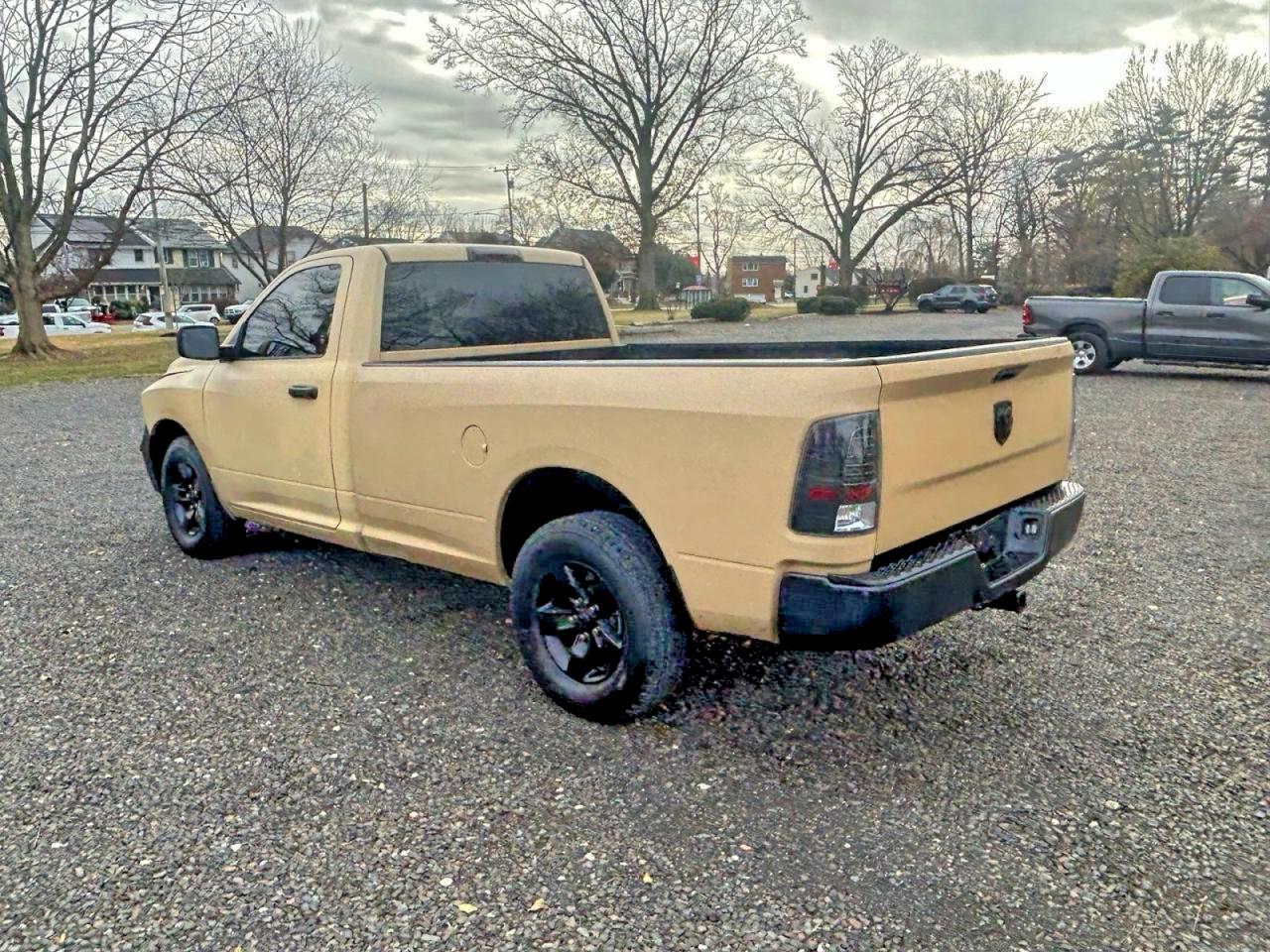 2022 Ram 1500 Classic Tradesman - Image 3