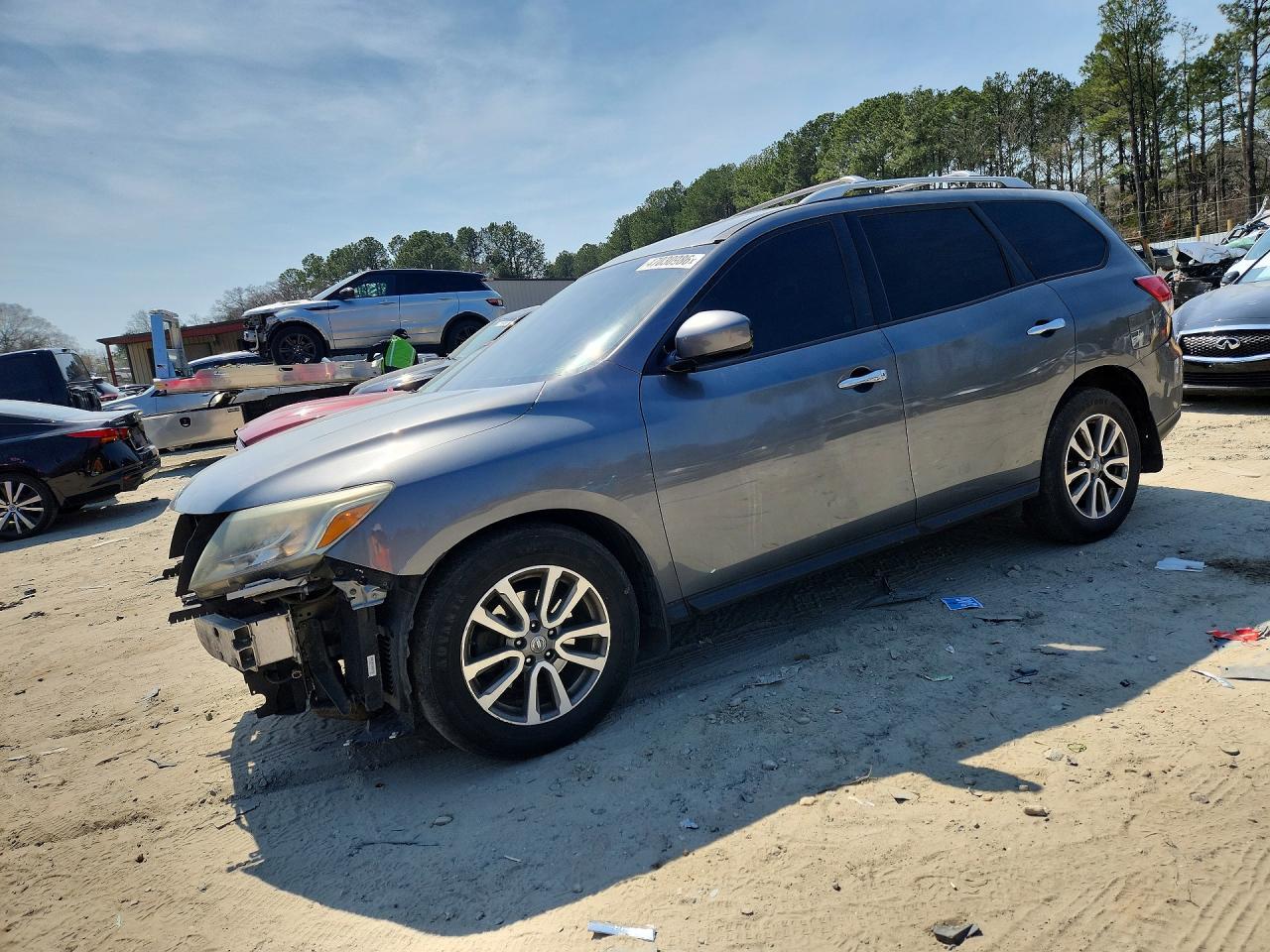 2015 Nissan Pathfinder Sv