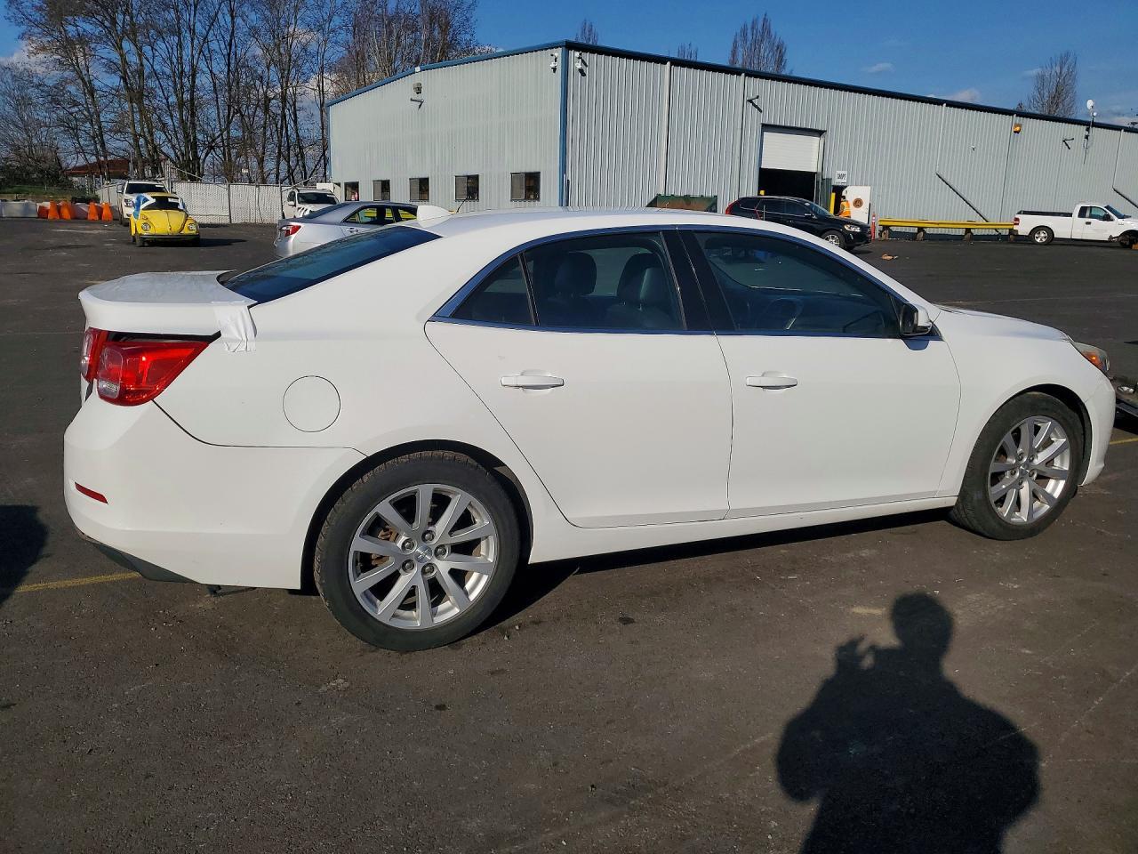 2013 Chevrolet Malibu 2Lt - Image 3