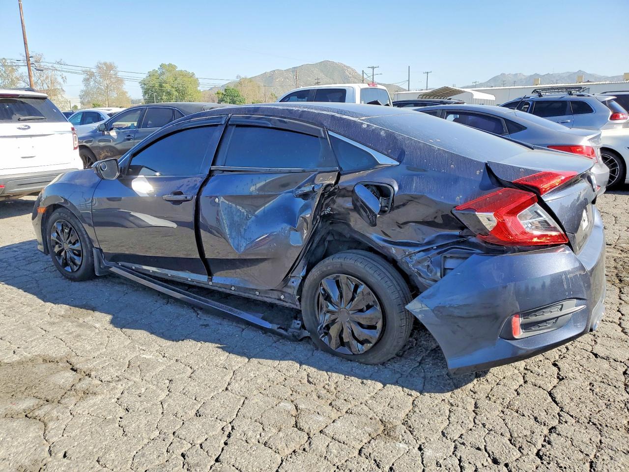 2019 Honda Civic Lx - Фото 2
