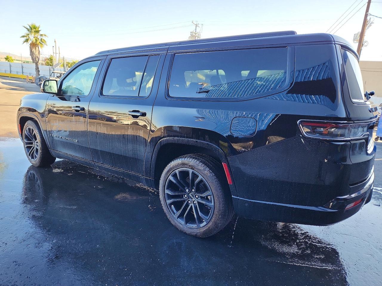 2024 Jeep Grand Wagoneer L Series Ii - Фото 2