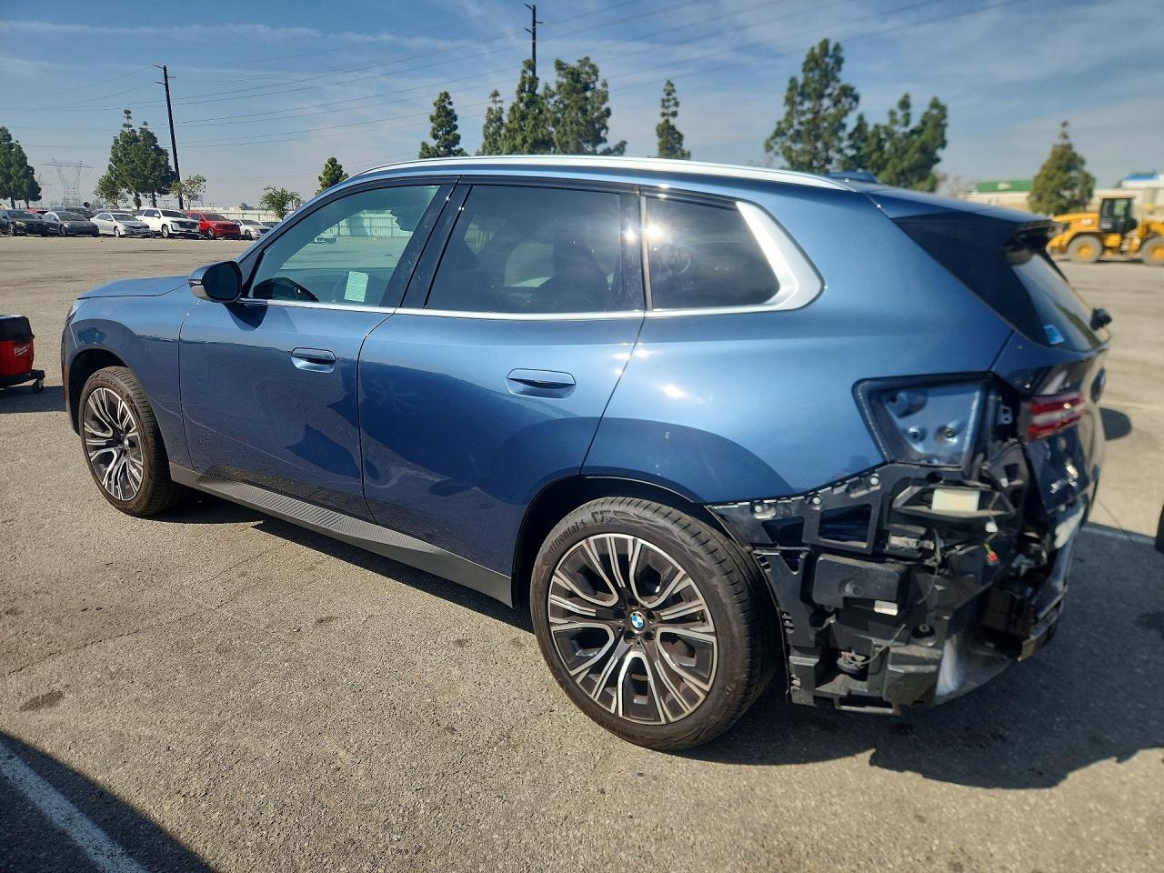 2025 BMW X3 30 xDrive - Фото 2