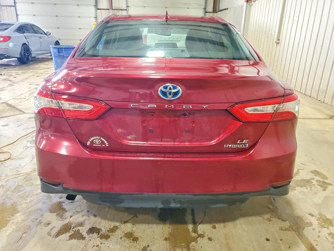 2019 Toyota Camry Hybrid Le - Фото 6