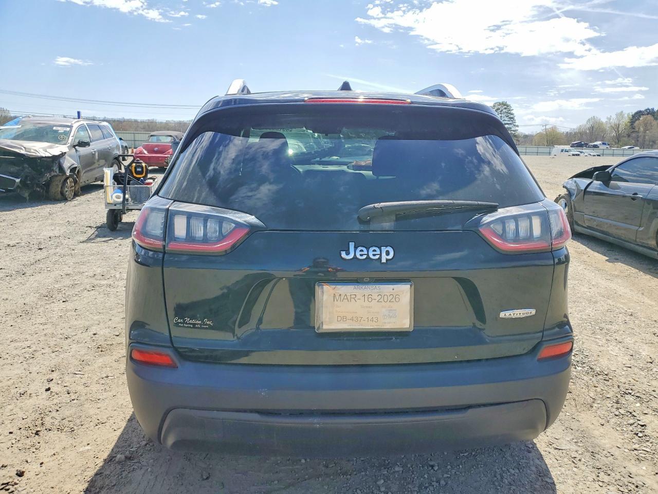 2019 Jeep Cherokee Latitude - Image 6