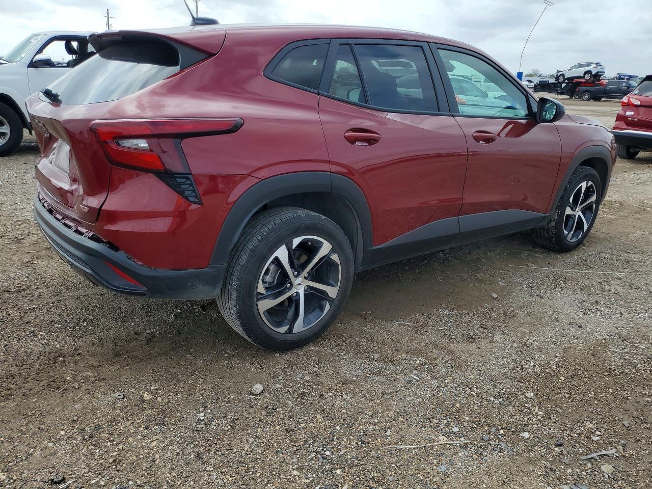 2024 Chevrolet Trax 1Rs - Фото 3