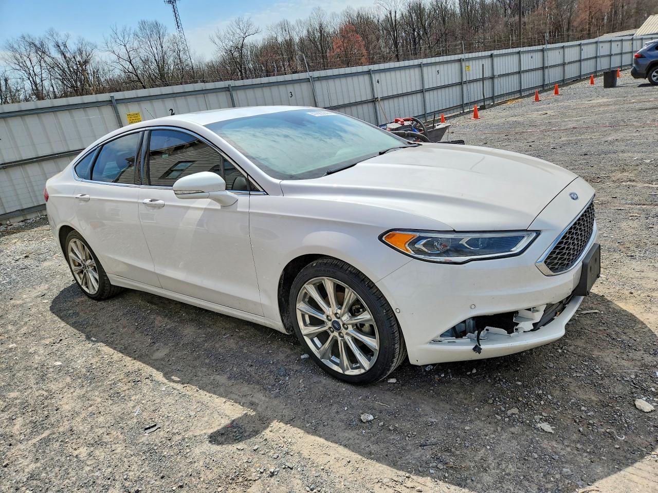 2018 Ford Fusion Titanium - Image 4