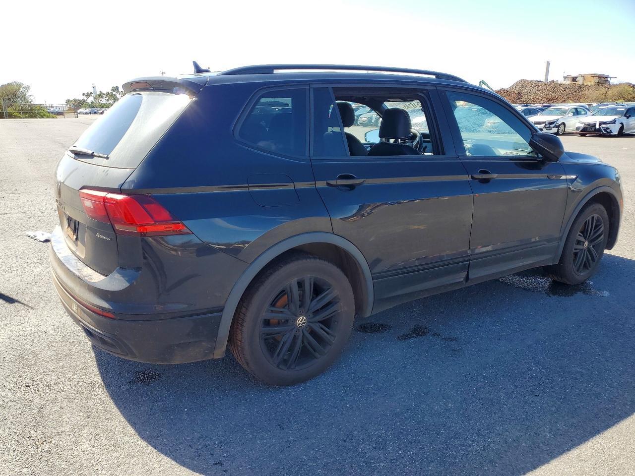 2022 Volkswagen Tiguan Se R-Line Black - Фото 3
