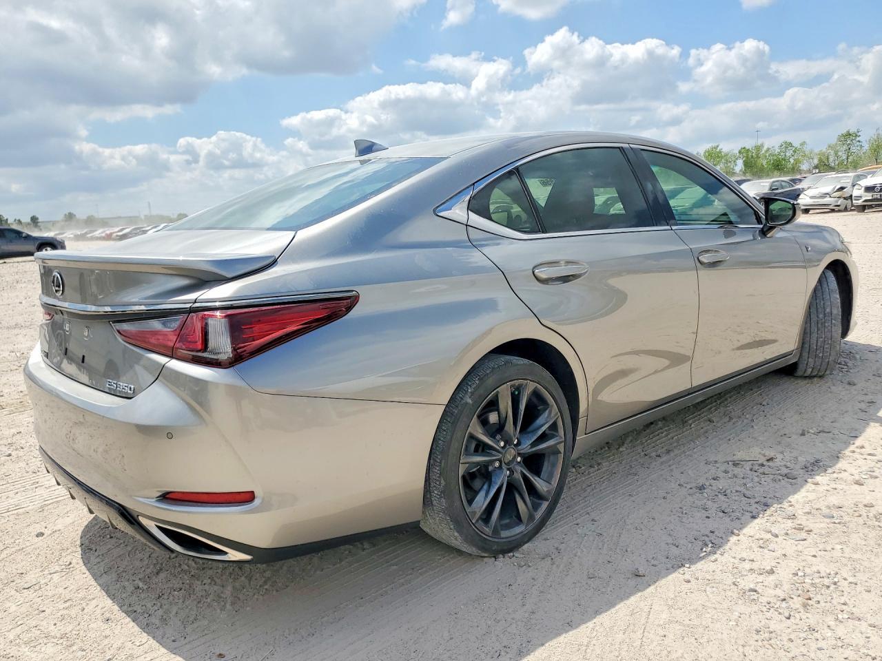 2021 Lexus Es 350 F Sport - Фото 3
